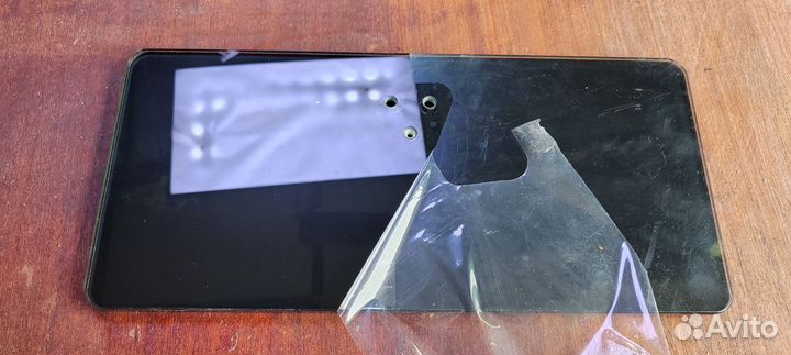 Стеклянная подставка под телевизор