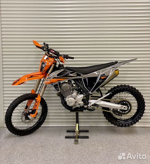 Мотоцикл GR8 F250A-M (4T 175FMM) Enduro lite