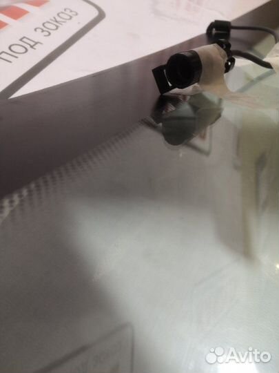 Лобовое стекло Шевролет Нива