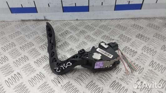 Педаль газа renault megane 3 (DSL02NW01)