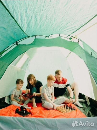Туристическая палатка