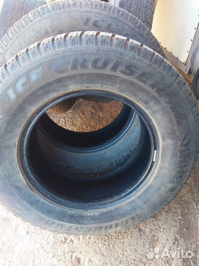 Bridgestone Ice Cruiser 7000