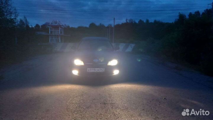 Nissan Almera, 2001