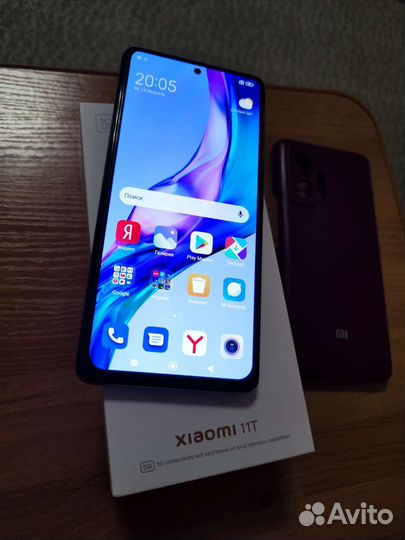 Телефон Xiaomi 11T