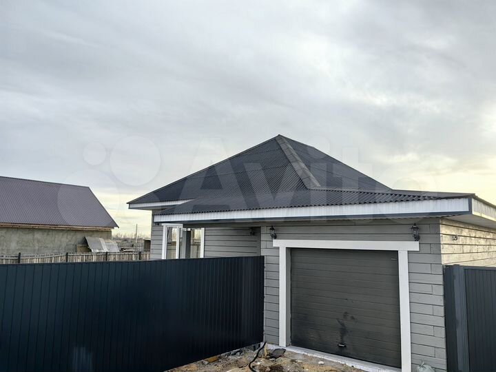 Дом 128,9 м² на участке 11 сот.