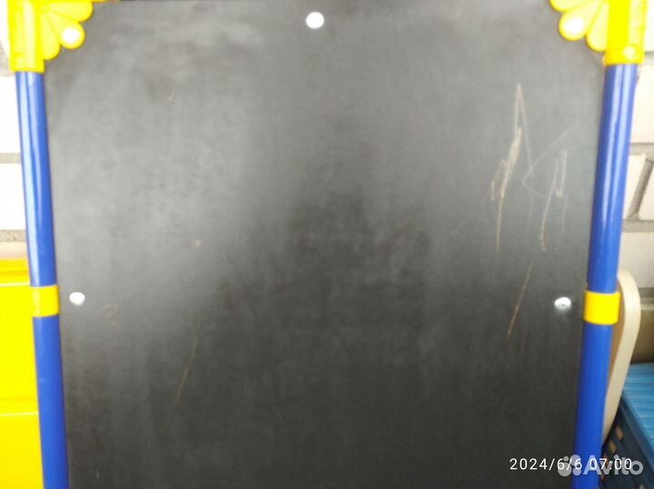 Доска для рисования.Мольберт детский