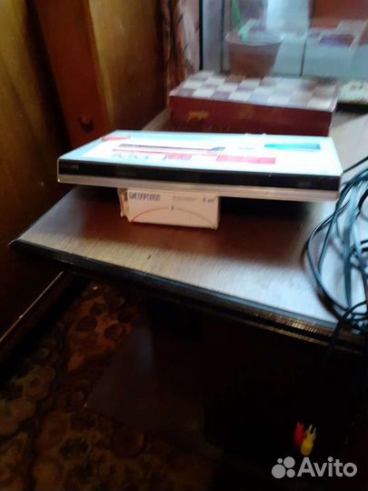 Видеомагнитофон dvd philips