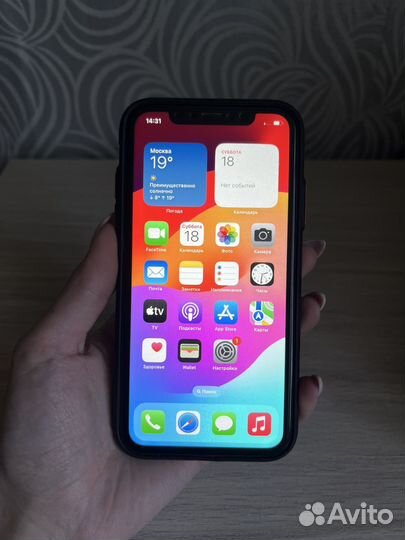 iPhone Xr, 64 ГБ