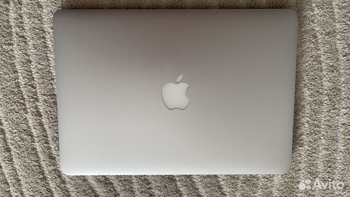 Macbook Pro 13 2015 i5 16gb