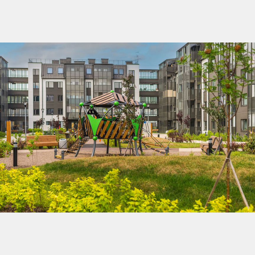 3-к. квартира, 84 м², 2/5 эт.