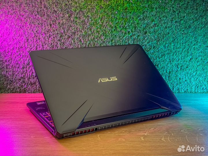 Игровой ноутбук Asus i5 + GTX1650