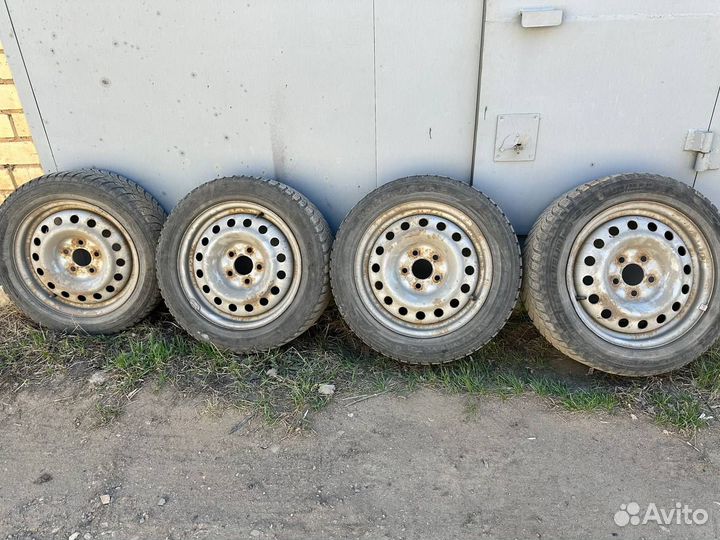 Michelin X-Ice 205/55 R16