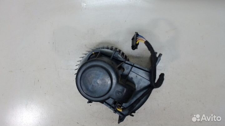 Двигатель отопителя Volkswagen Transporter 6, 2016