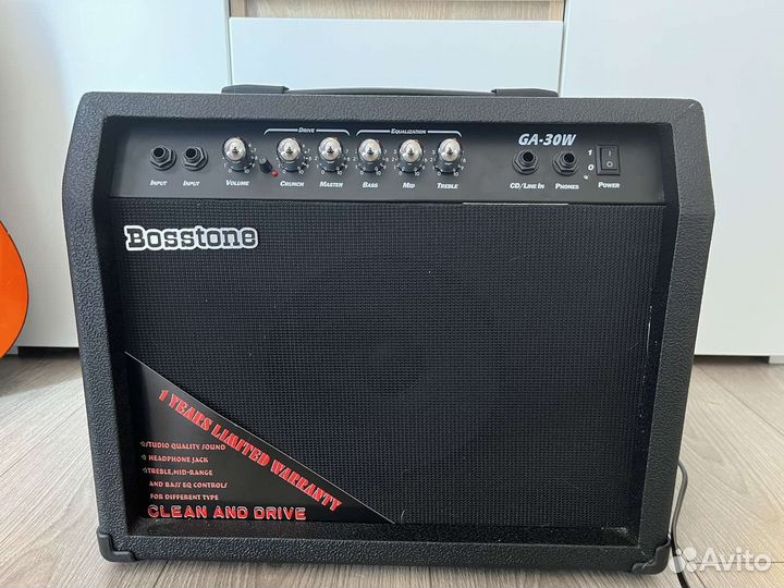 Комбоусилитель Bosstone GA-30W Black,динамик 8