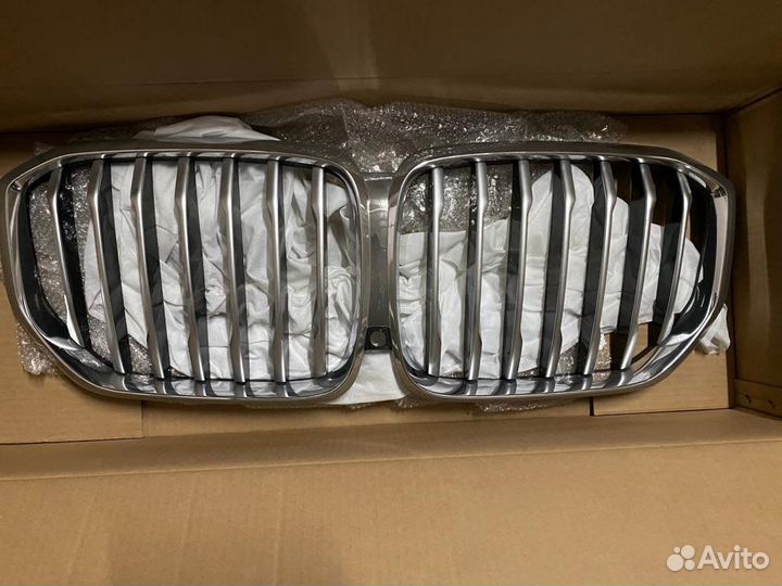 Решетка и накладки выхлоп трубы BMW X5 G05