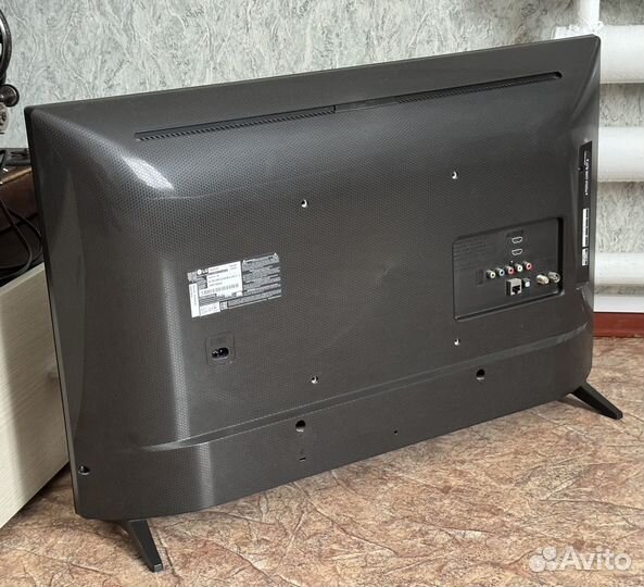 Телевизор FullHD 32'' LG 32LJ610V