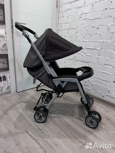 Прогулочная коляска peg perego aria серая
