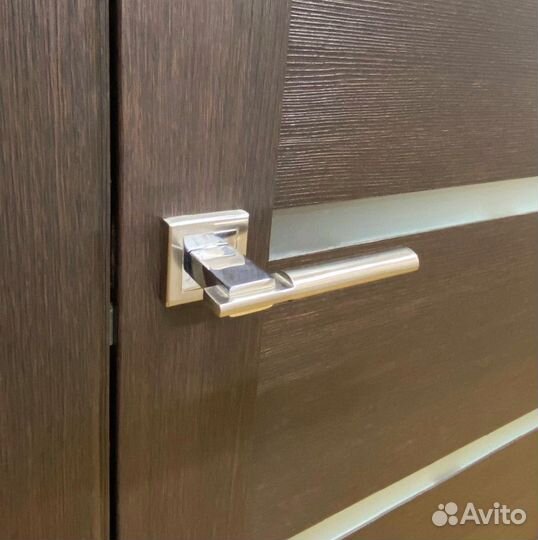 Дверь межкомнатная распашная