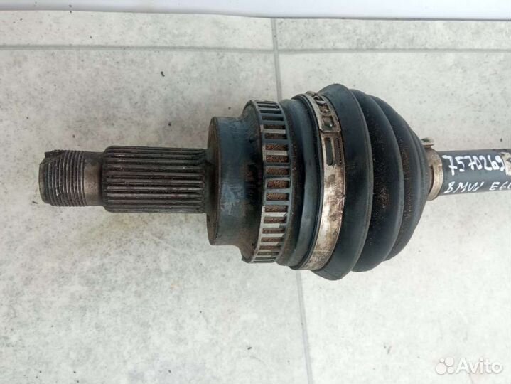 Полуось передняя левая (приводной вал, шрус) BMW 5