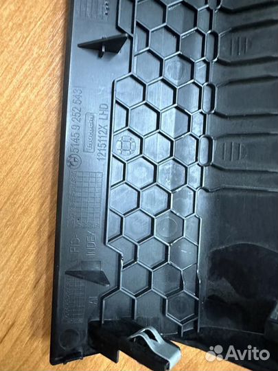 Накладка на торпедо BMW X6 F86