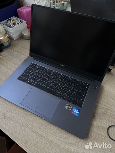 Ноутбук honor magicbook 15 15.6 amd ryzen 5 5500u