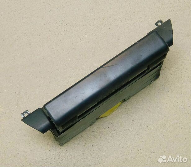 Пепельница Audi 100 C3