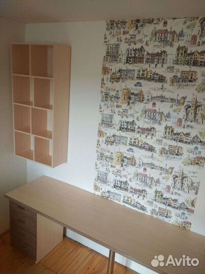 Письменный стол