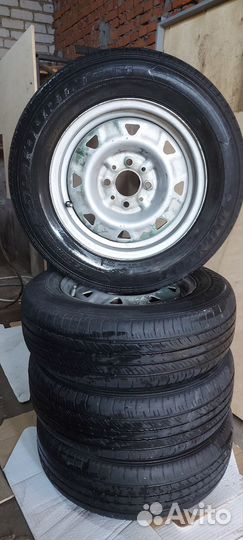 R13 Accelera Accelera 175/70, PCD 4x98 DIA 60.15