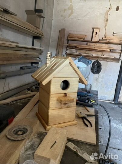 Скворечники, кормушки