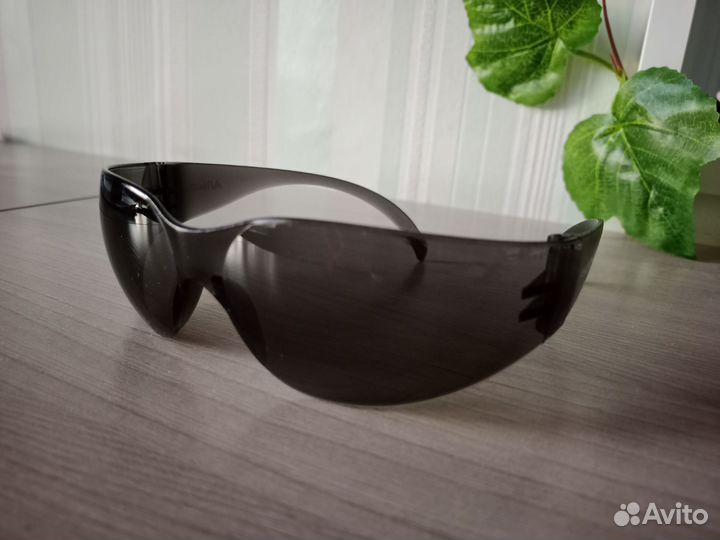 Винтажные солнцезащитные очки