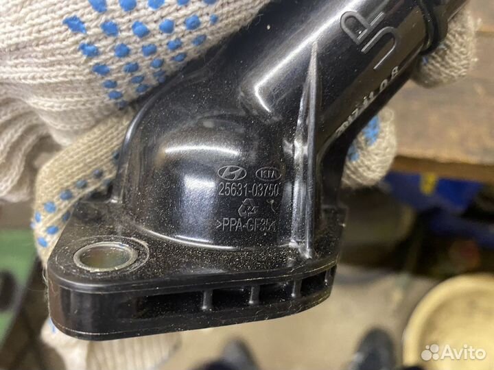 Корпус термостата Hyundai Solaris 2 / Kia Rio 4