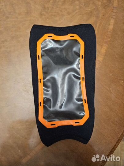 Нарукавник-держатель nike для телефона