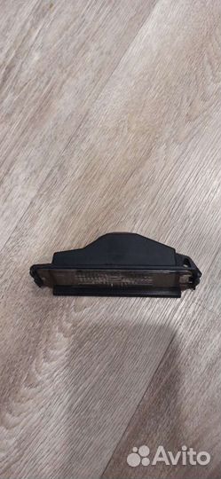 Плафон подсветки номера Renault Logan 2012