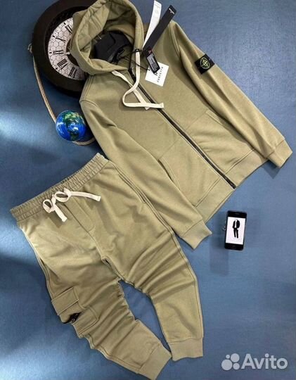 Стильный мужской спортивный костюм Stone Island