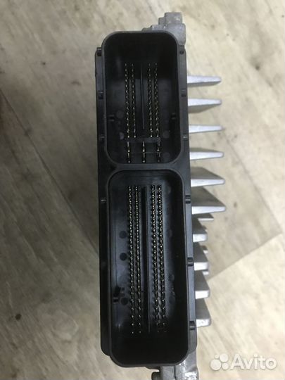 Блок управления двигателем Volvo XC90