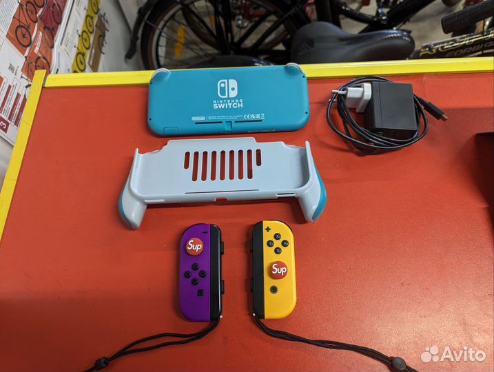 Nintendo switch lite жирный комплект