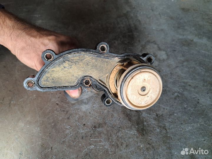 Термостат Audi A6 C6