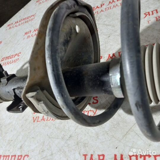 Амортизатор подвески передний Mitsubishi Outlander