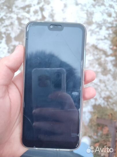 HONOR 10, 6/128 ГБ