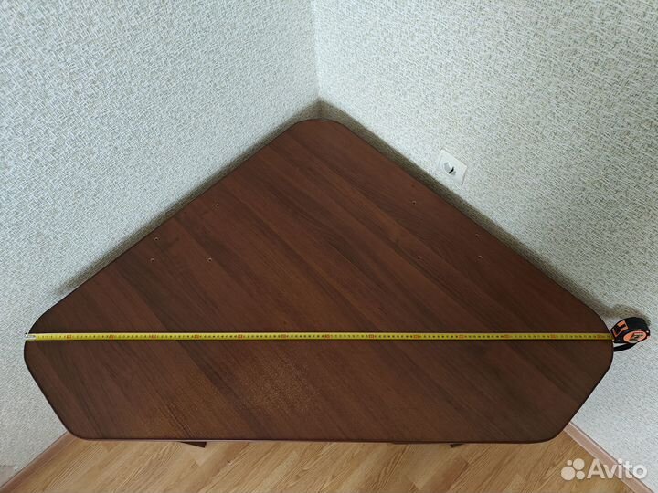 Стол компьютерный угловой