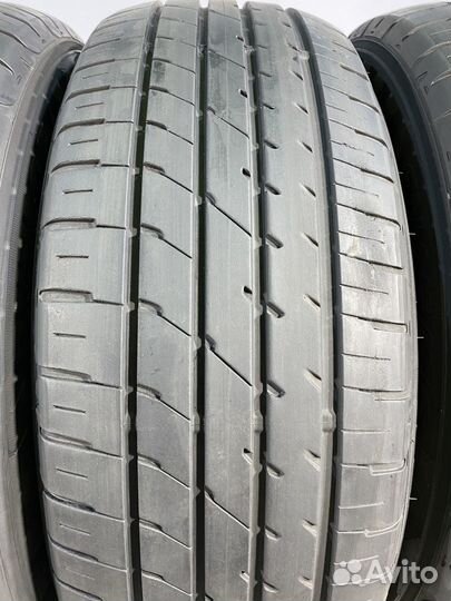 Dunlop Enasave RV504 225/60 R17