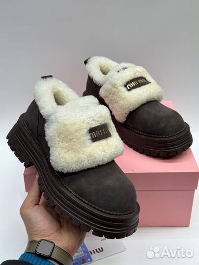 Ботинки Miu Miu на липучках