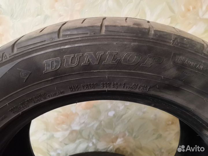 Dunlop Direzza DZ102 235/55 R17 99W