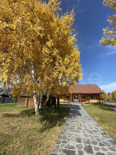 Коттедж 199 м² на участке 21 сот.