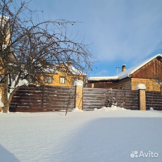 Забор из евроштакетника