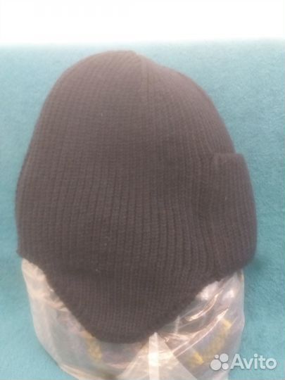 Вязаная шапка мужская