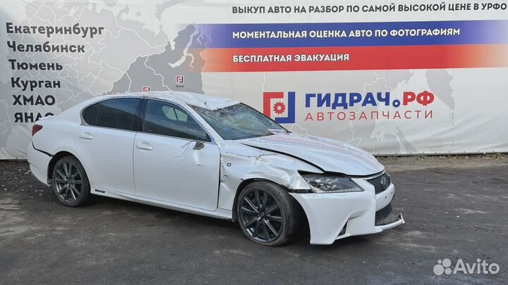 Стекло заднее Lexus GS450h (L10) 64801-30928