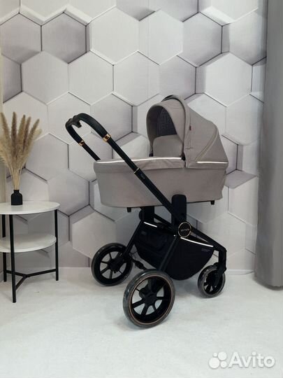 Коляска Carello Epica 3 в 1 как новая
