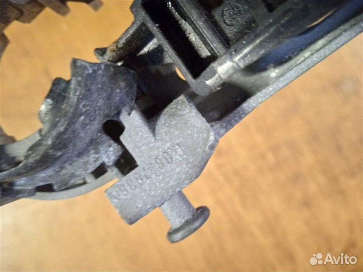 Кронштейн ручки двери Vw Golf V