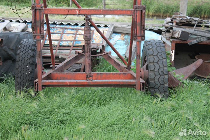 Прицеп одноосный(лафет от опрыскивателя овт-1)